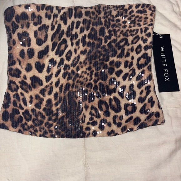 NWT-White Fox Boutique Animal Print Strapless Crop Top - Picture 2 of 4